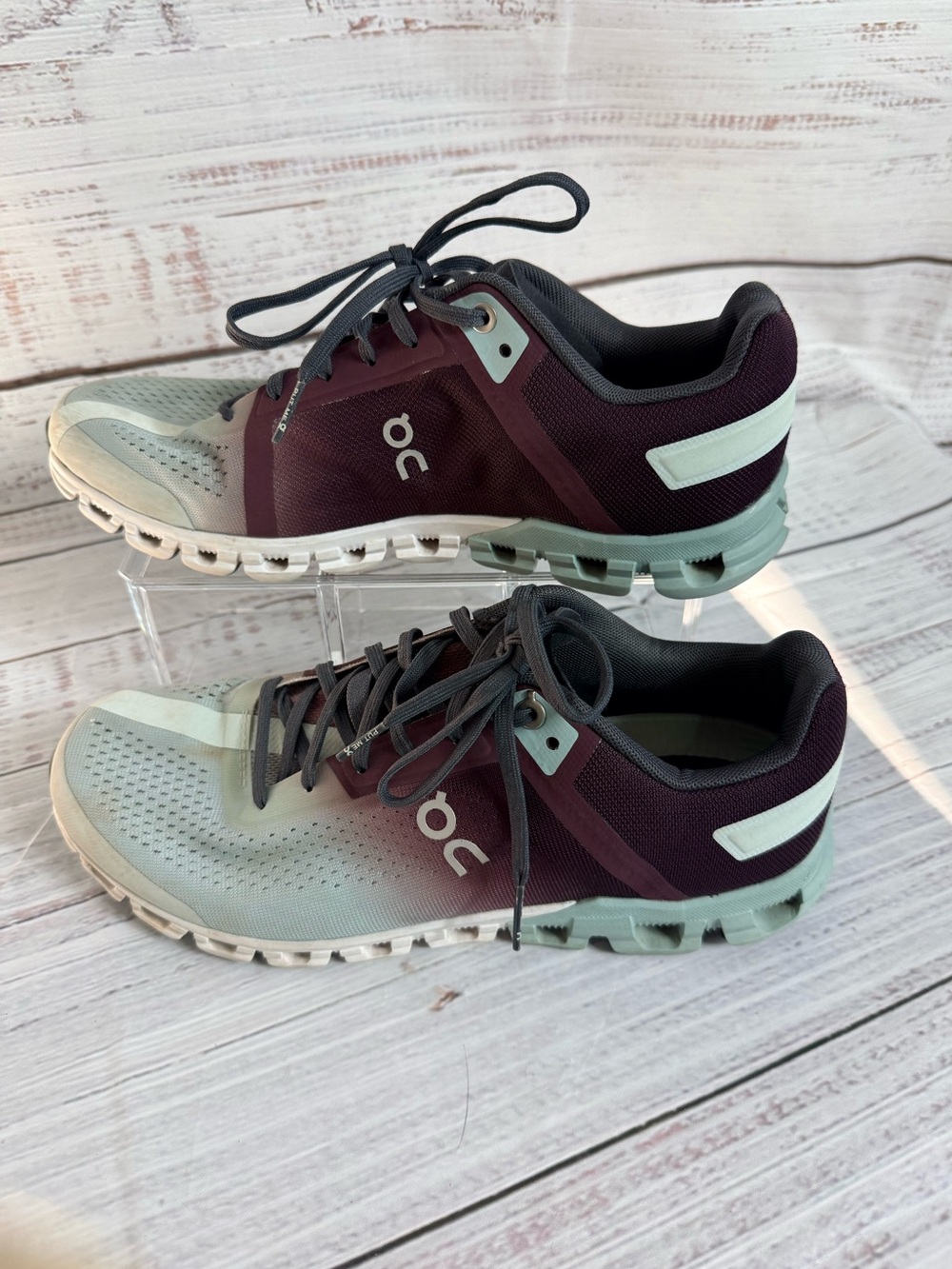 On Running Women's Gradient Mint and Burgundy Athletic Shoes